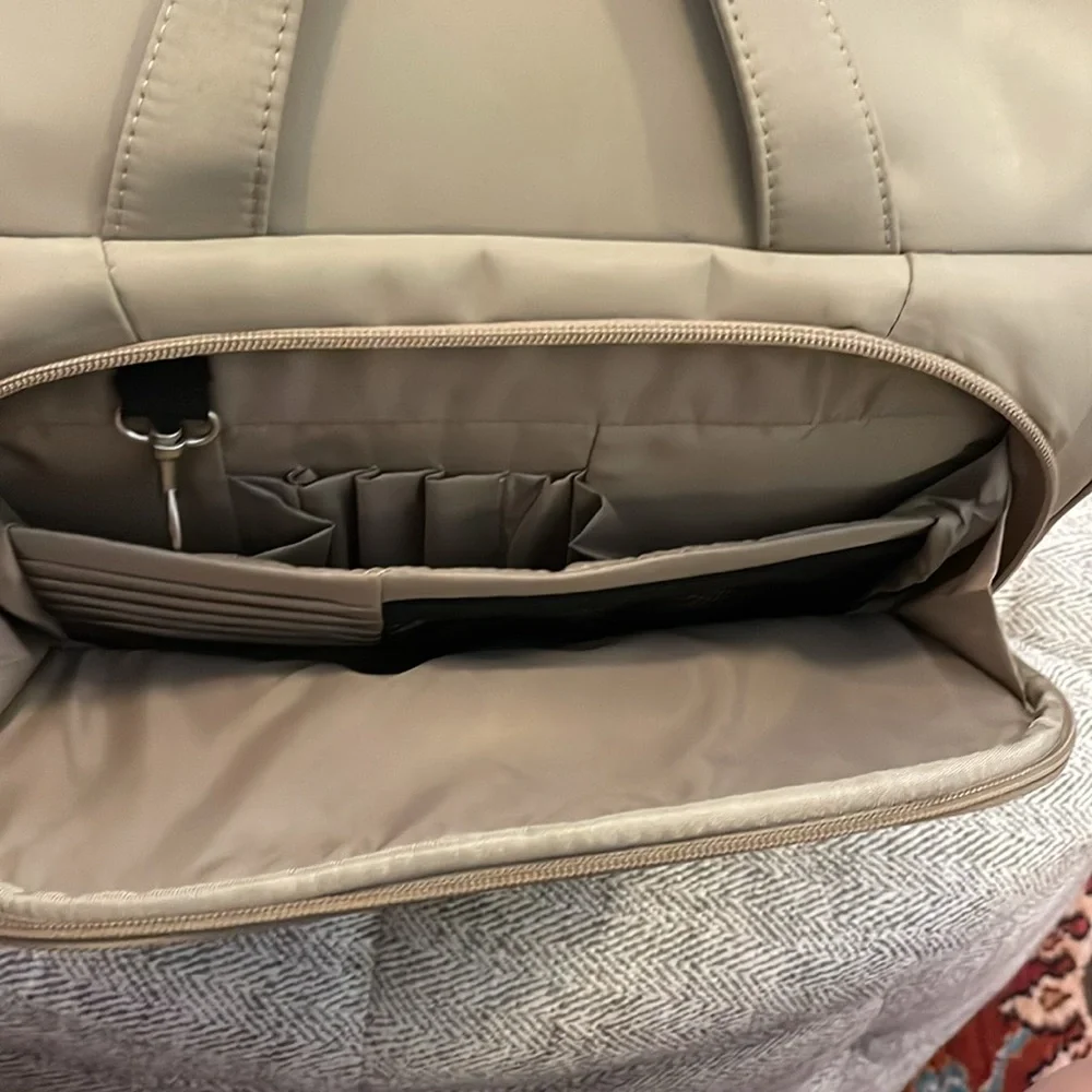 Travelon baby/kids travel bag